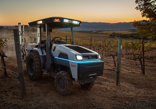 Design Awards Winner - Monarch Tractor - Monarch Tractor - EV, driver-optional, connected tractor