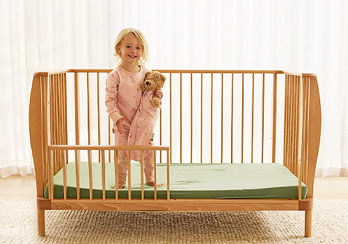 Design Awards Winner - ergoPouch Australia - ergoPouch Australia: ellska Skye crib