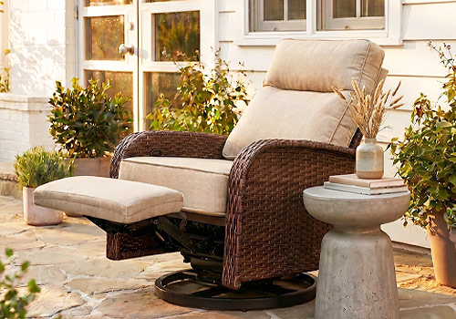 Design Awards Winner - VELSCAPE - VELSCAPE Multi-functional Outdoor Swivel Glider Recliner