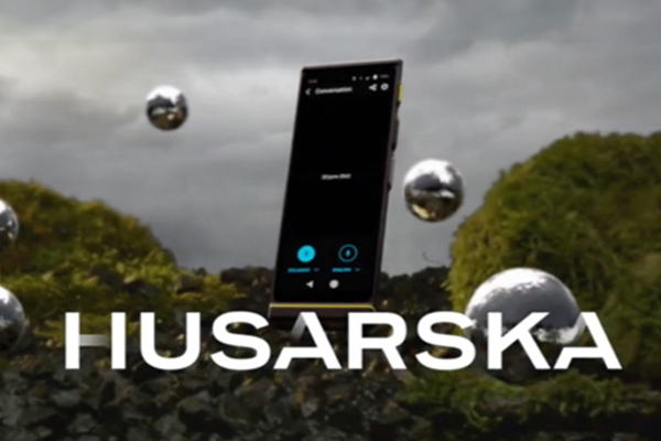 NY Product Design Awards News - Vasco Translator V4 from Vasco Electronics Wins Gold Medal for Translation Devices!